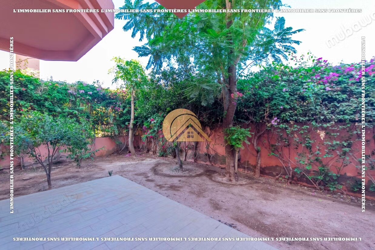Villa 240 m² à louer à Marrakech — Photo 10