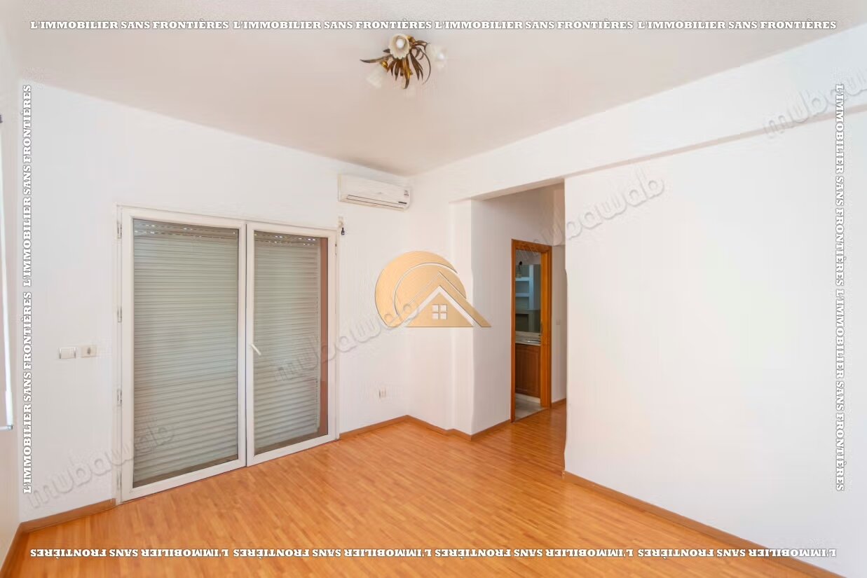 Villa 240 m² à louer à Marrakech — Photo 30