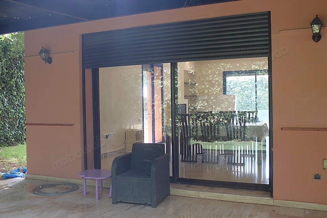 Villa à vendre à Marrakech – jardin triple façade — Photo 17