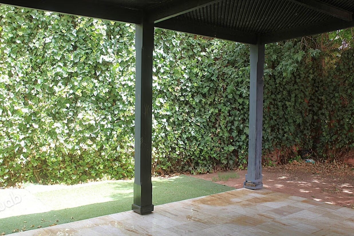 Villa à vendre à Marrakech – jardin triple façade — Photo 21