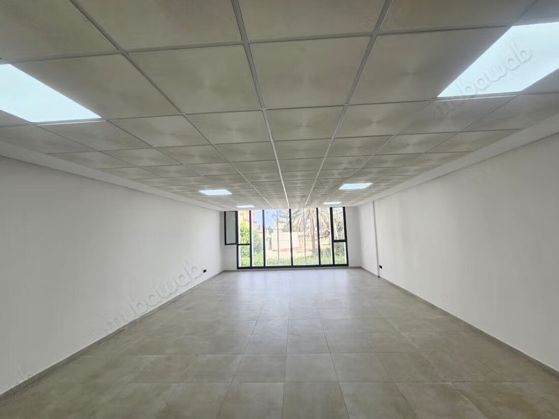Office 64 m² for rent in Casablanca à Casablanca