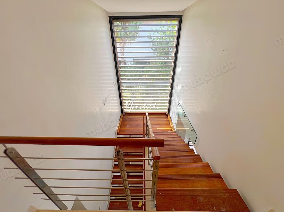 Villa 700 m² à louer à Casablanca — Photo 9