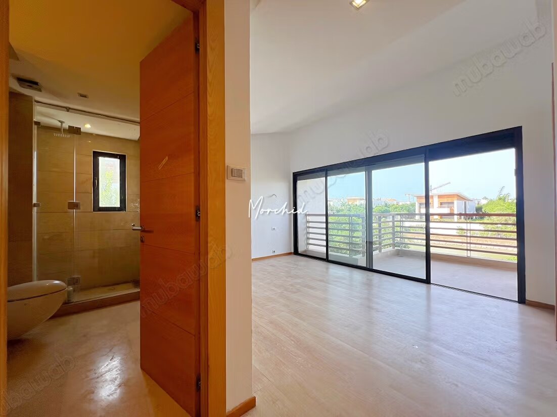 Villa 700 m² à louer à Casablanca — Photo 18