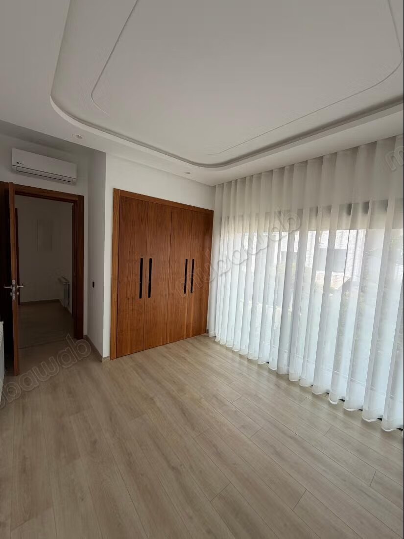 4‑Bedroom Villa for Rent in Casablanca — Photo 17