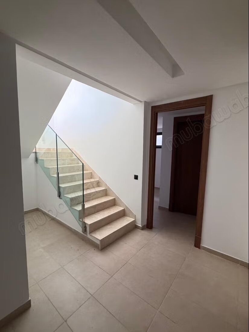 4‑Bedroom Villa for Rent in Casablanca — Photo 24