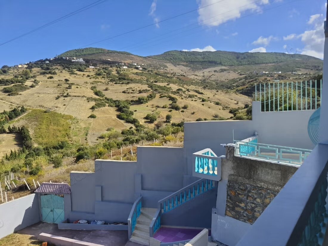 Villa 557 m² for Sale in Ksar Sghir — Photo 3