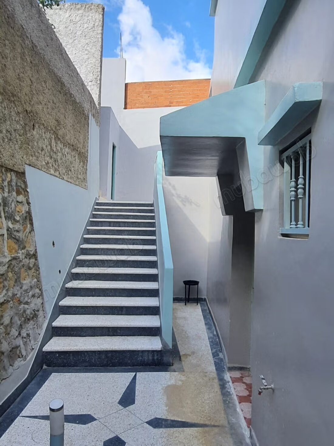 Villa 557 m² for Sale in Ksar Sghir — Photo 18