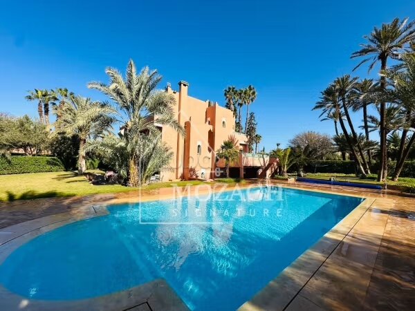 فيلا 4 غرف نوم للإيجار في مراكش — Photo 16