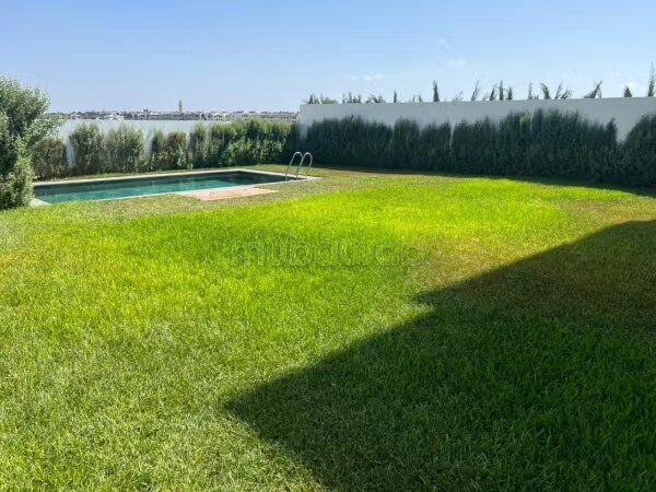 128 m² Apartment for Rent in Casablanca — Photo 22