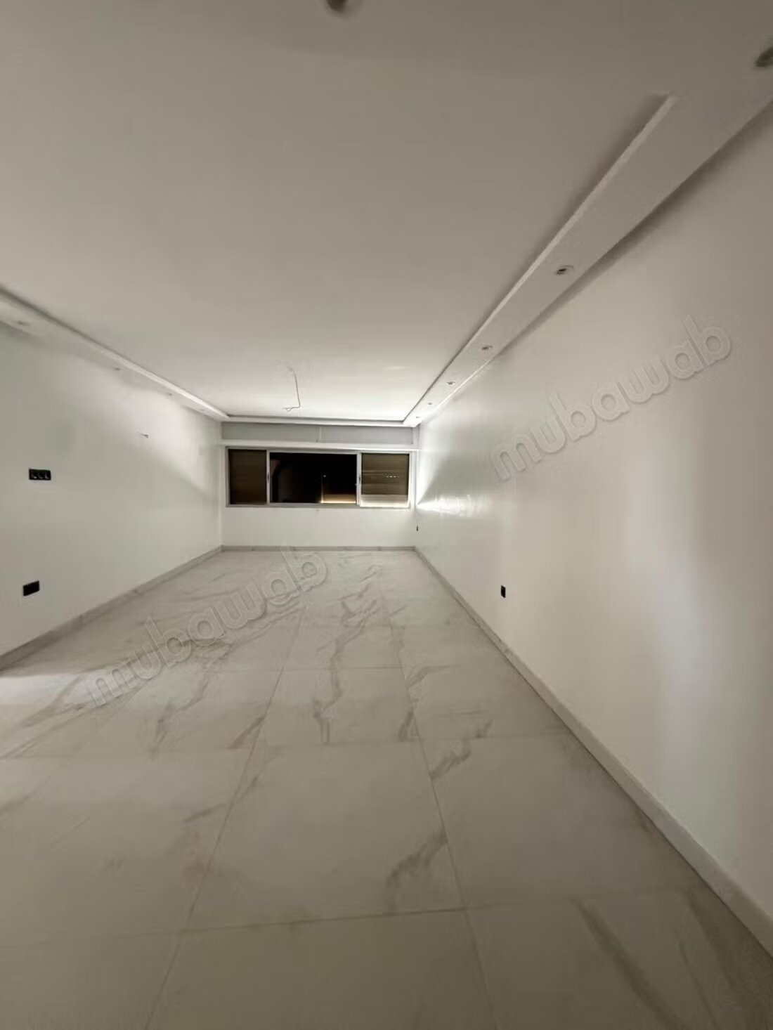 شقة 100 م² للإيجار في الدار البيضاء – المعاريف — Photo 3