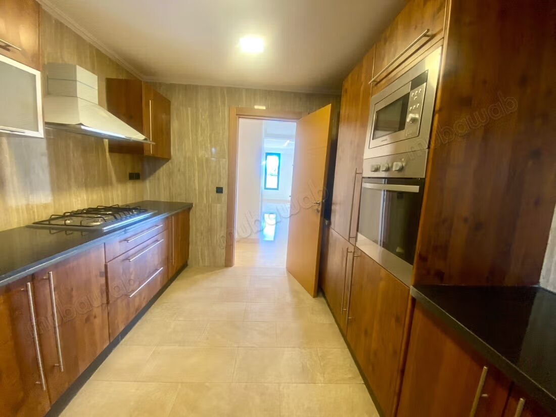 Apartment 164 m² for rent in Casablanca Bouskoura — Photo 5