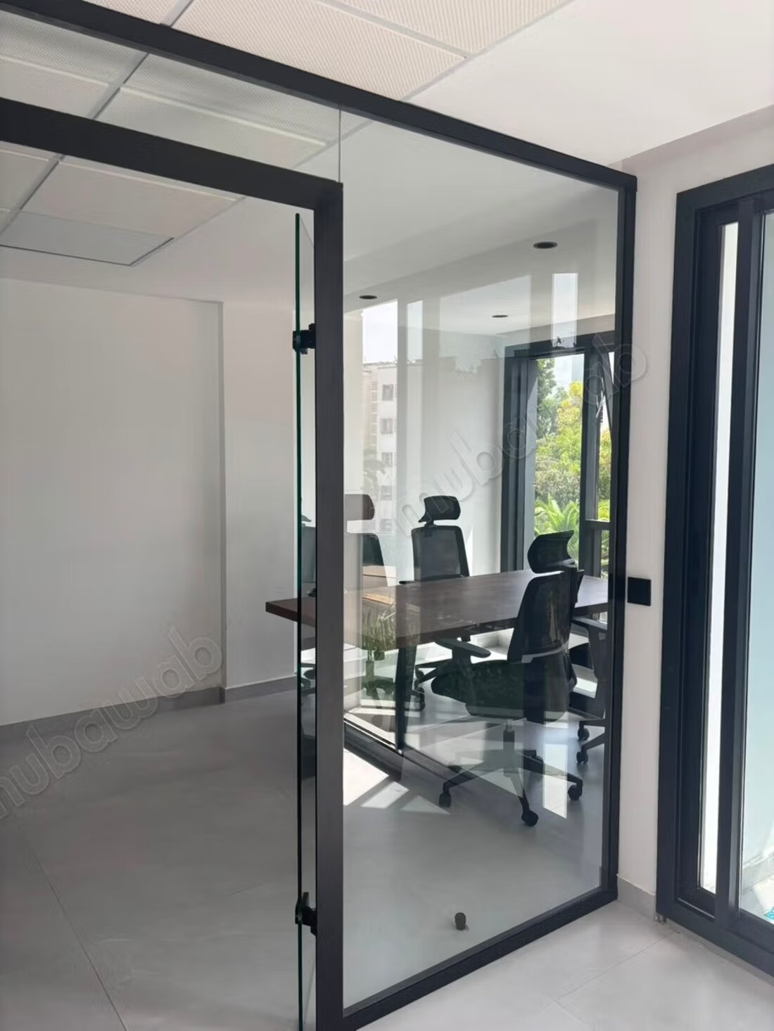 Bureau 94 m² à louer à Casablanca — Photo 11