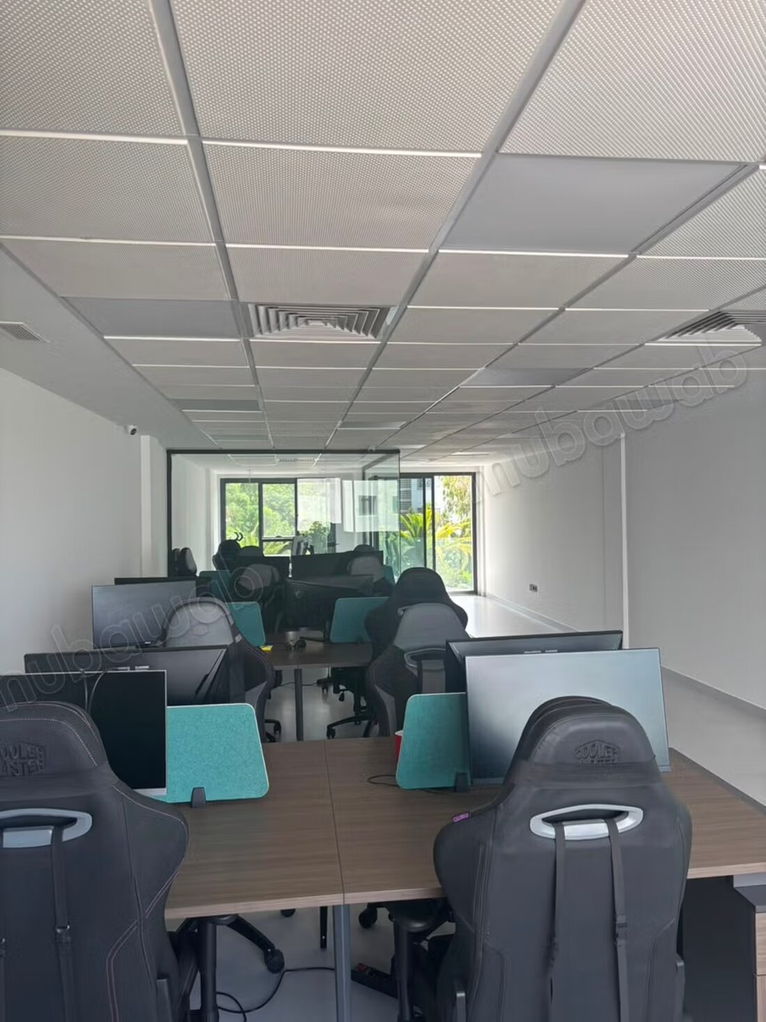 Bureau 94 m² à louer à Casablanca — Photo 13