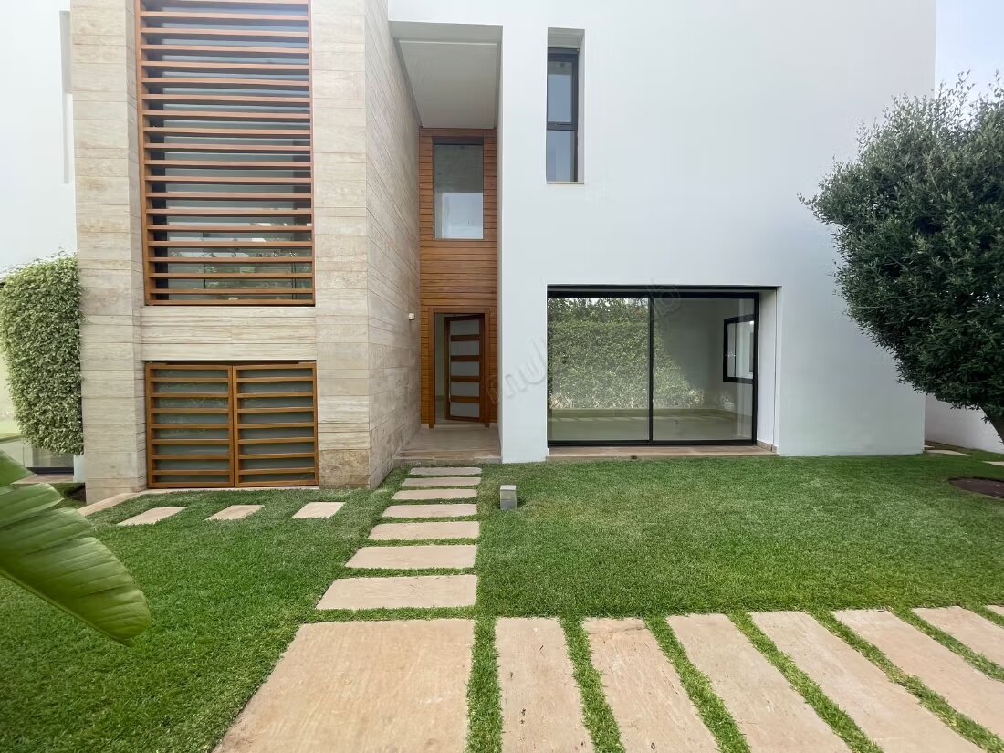 4‑Bedroom Villa for Rent in Casablanca — Photo 4