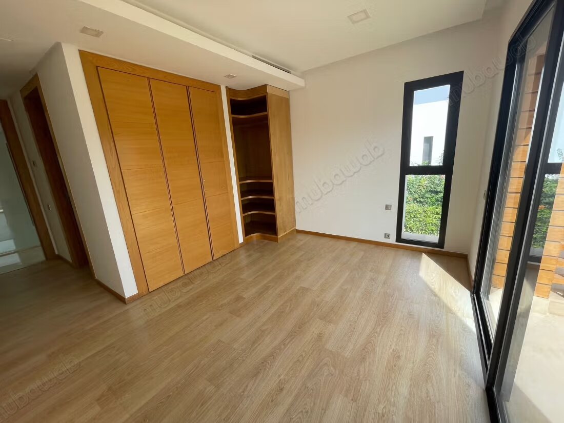 4‑Bedroom Villa for Rent in Casablanca — Photo 18