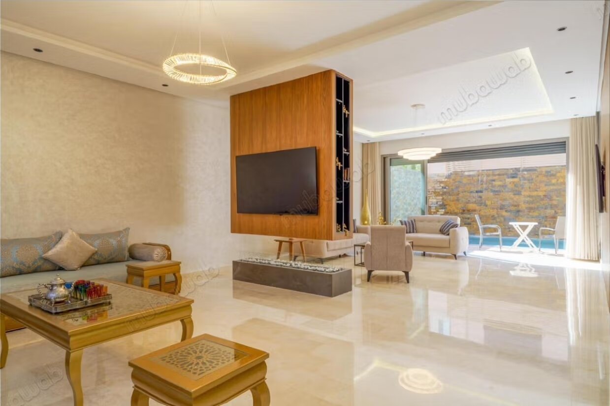 فيلا 280 م² للإيجار في مراكش – طريق أمزمز — Photo 2