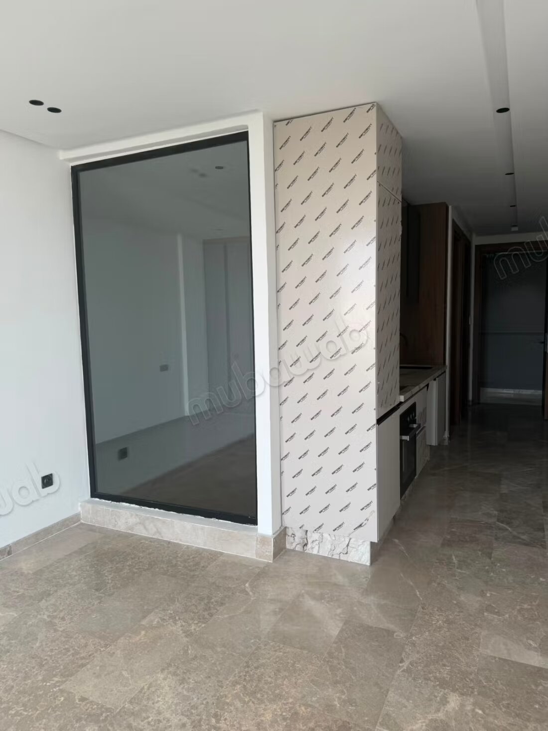 Studio 52 m² for rent in Casablanca – Princesses district à Casablanca