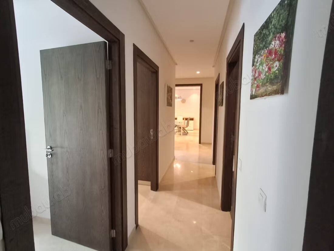 290 m² Apartment for Rent in الدار البيضاء – Ville Verte — Photo 12