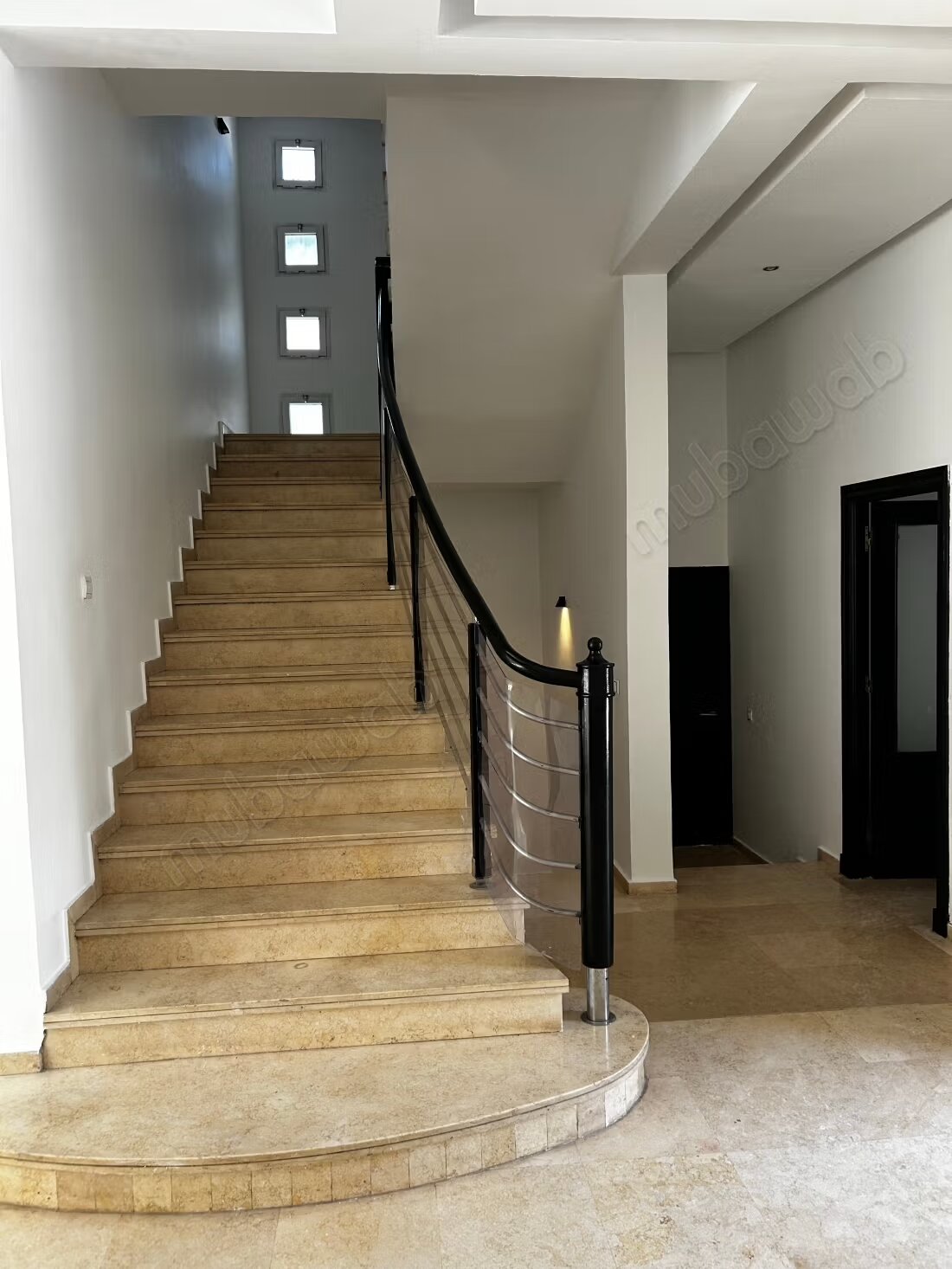 Villa 400 m² à louer à Casablanca — Photo 6