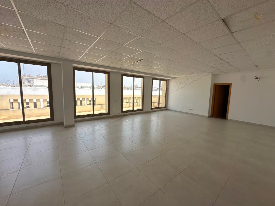 Bureau à vendre à Casablanca – Derb Omar — Photo 4