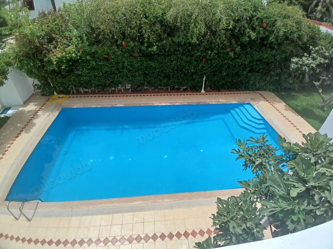 فيلا للإيجار في الرباط (سويّسي) — Photo 14