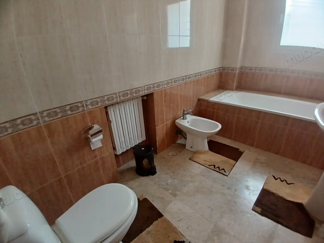 فيلا للإيجار في الرباط (سويّسي) — Photo 21