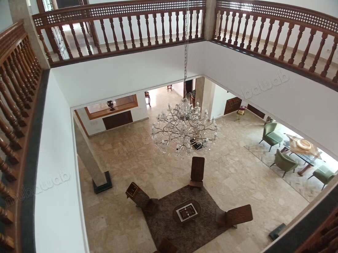 فيلا للإيجار في الرباط (سويّسي) — Photo 23