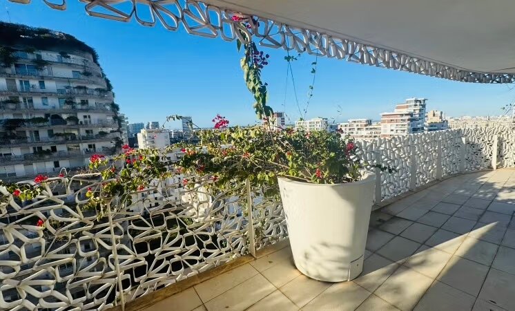 Apartment 200 m² for rent in Casablanca — Photo 14