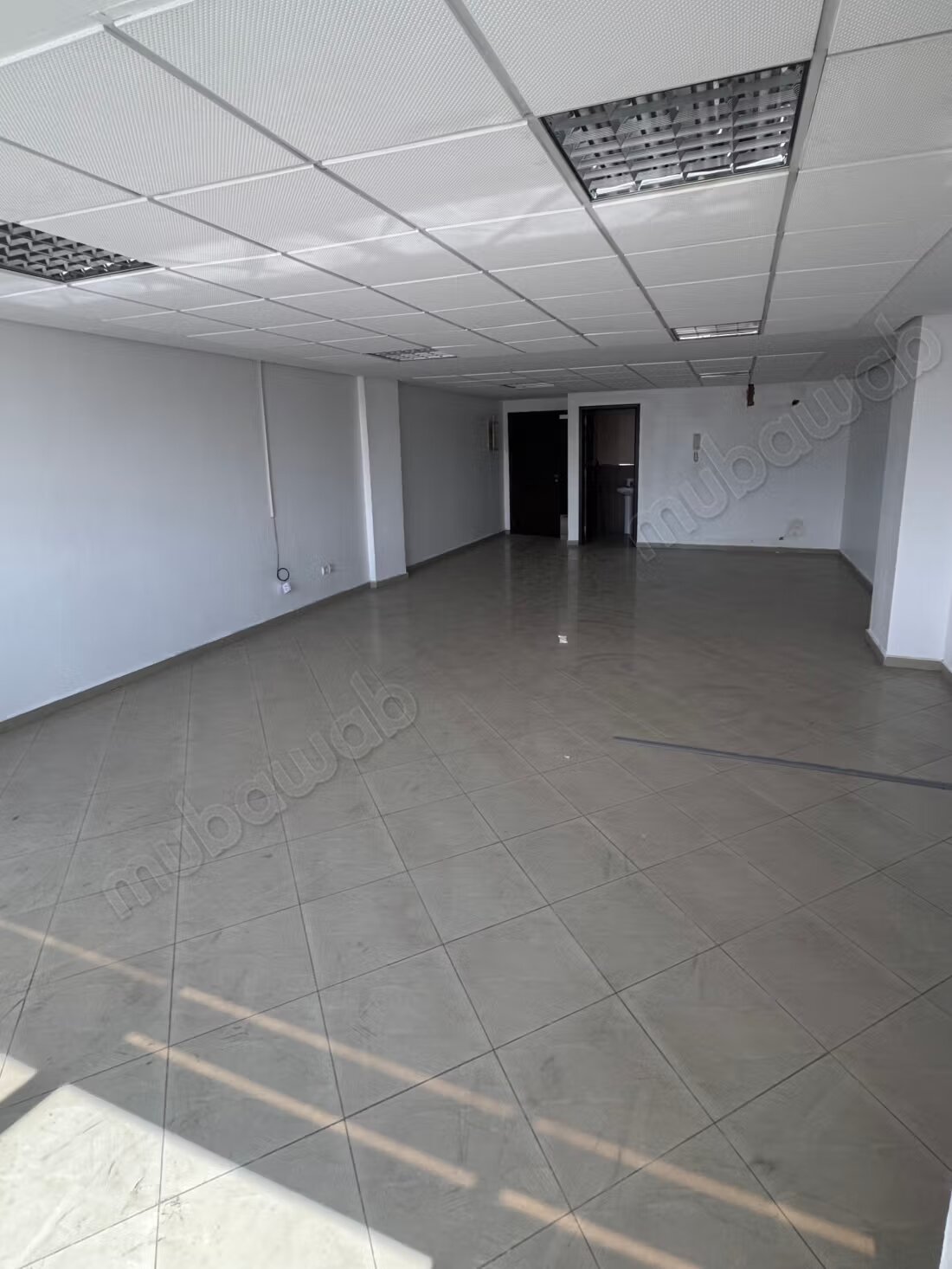 60 m² Office for Rent in Tangier — Photo 3