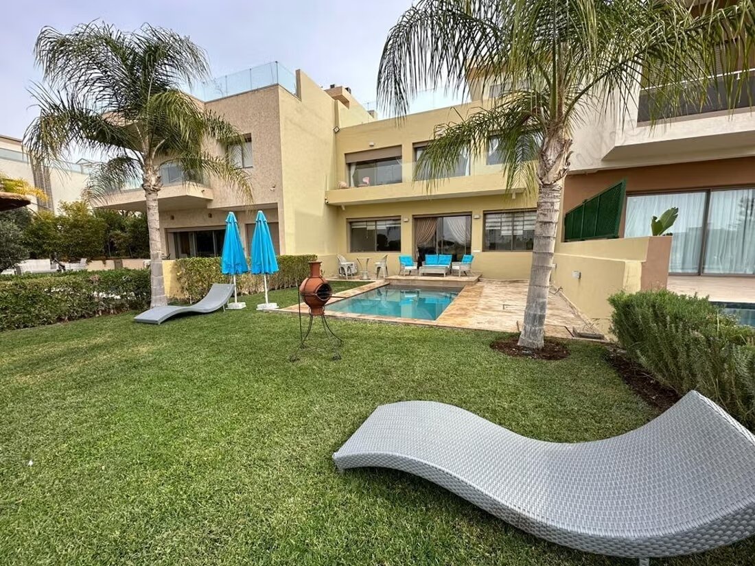 Villa for rent 270 m² in Marrakech — Photo 10
