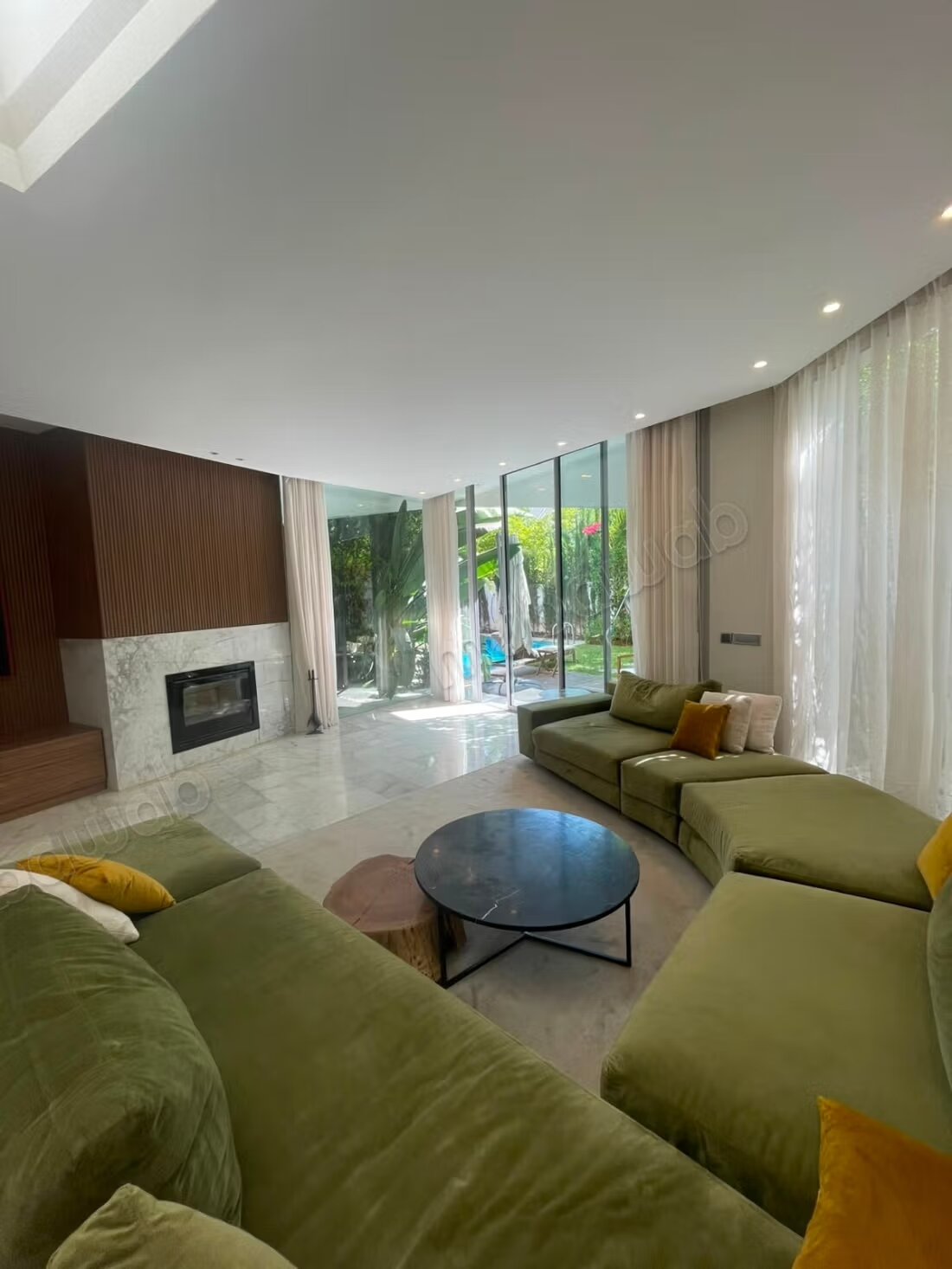 Villa 3 chambres à louer à Casablanca — Photo 4