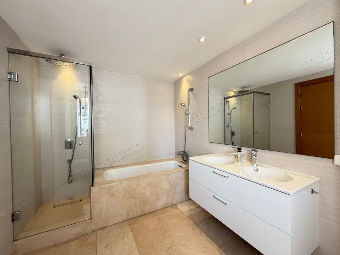 Appartement 415 m² à louer à الدار البيضاء — Photo 19