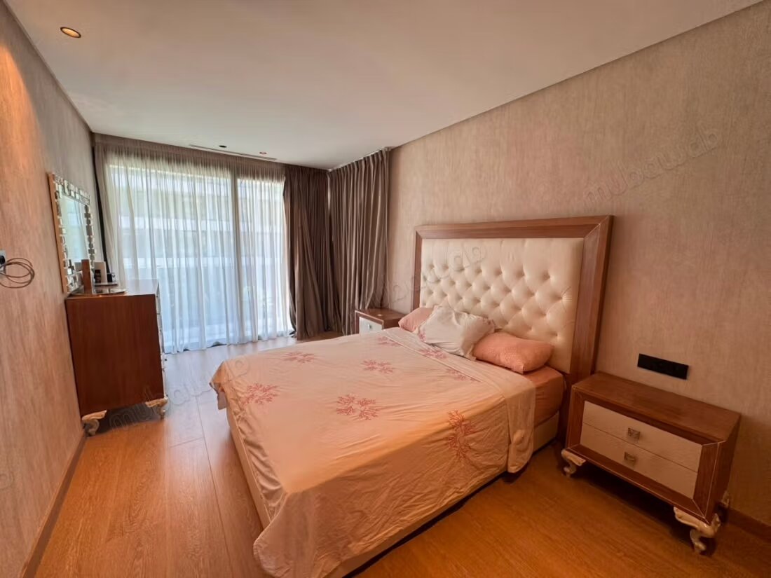 شقة 214 م² للإيجار في طنجة (Malabata Hills) — Photo 9