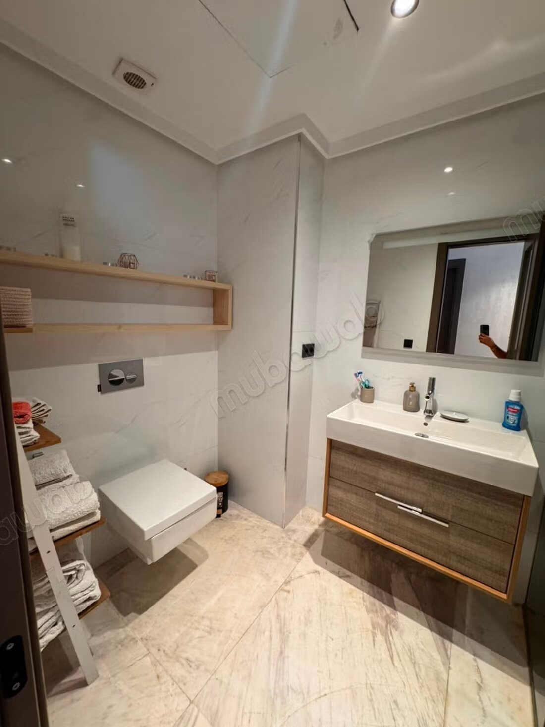 شقة 214 م² للإيجار في طنجة (Malabata Hills) — Photo 13