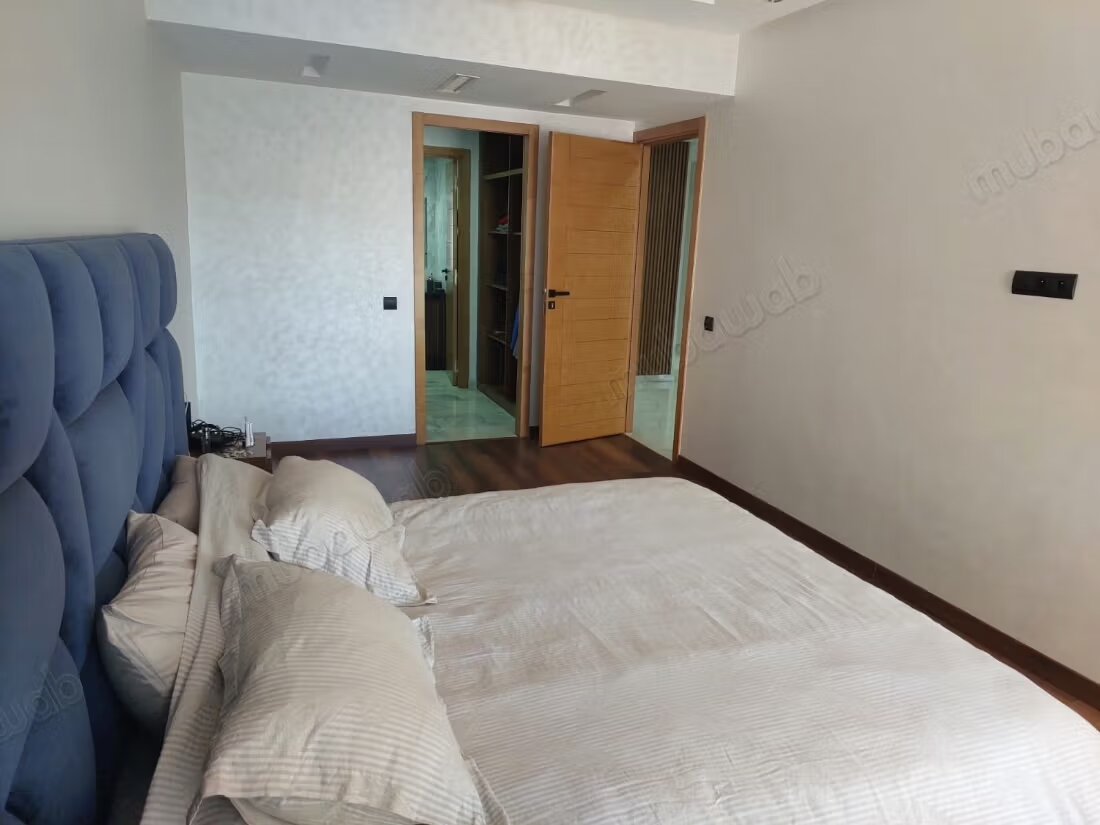 Apartment 130 m² for rent in الدار البيضاء — Photo 16