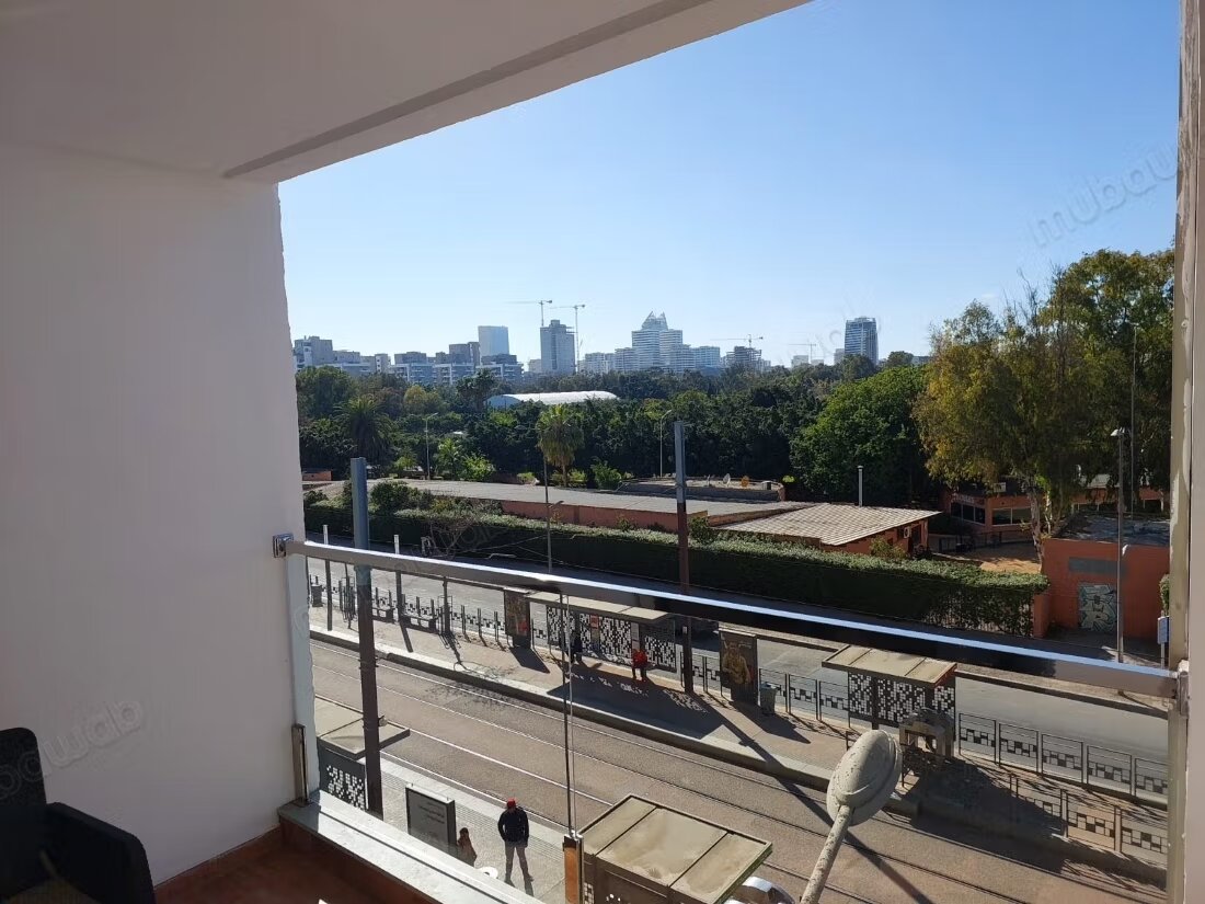 Apartment 130 m² for rent in الدار البيضاء — Photo 21