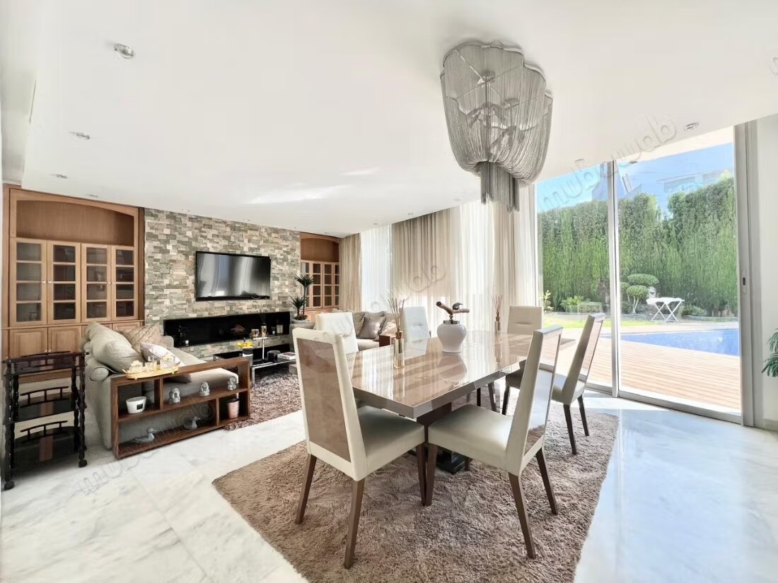 Villa meublée à louer à Casablanca à Casablanca