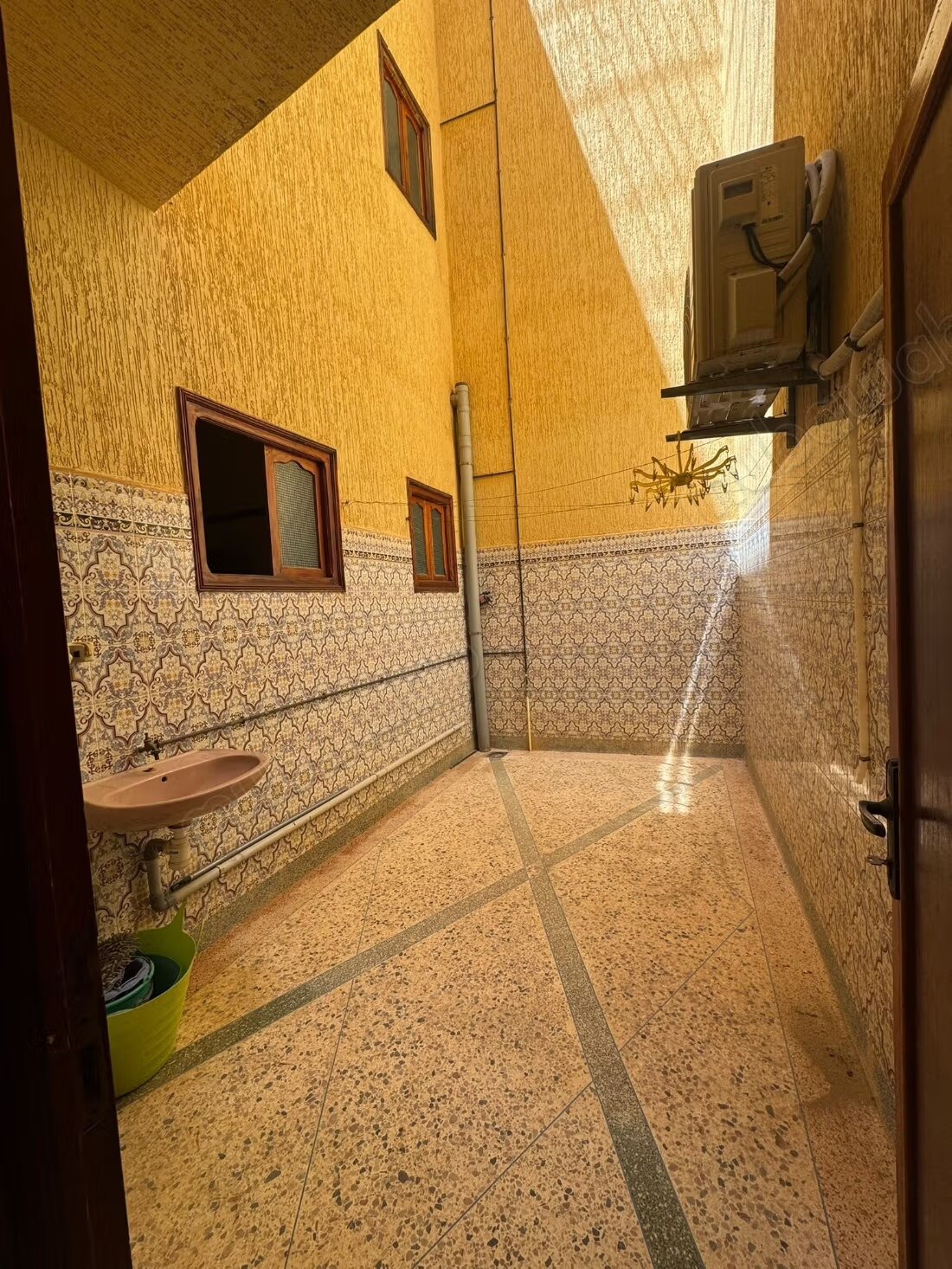 6-Bedroom Villa for Sale in Bni Bouayach — Photo 16