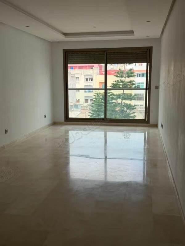 Furnished studio 60 m² for rent in Casablanca (Maârif) — Photo 12