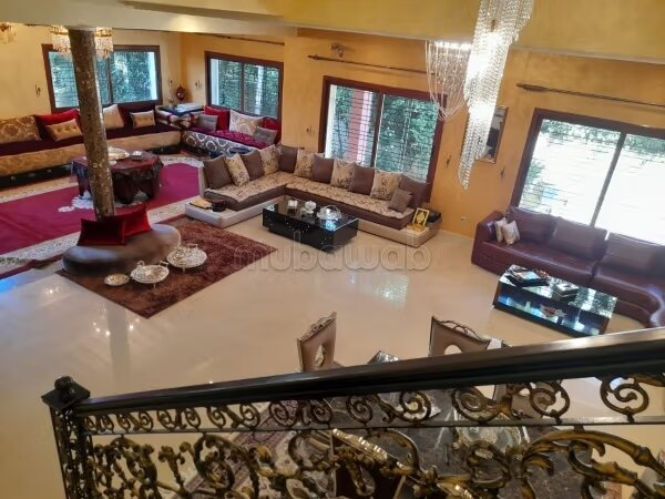 Villa 740 m² for sale in Fès — Photo 4