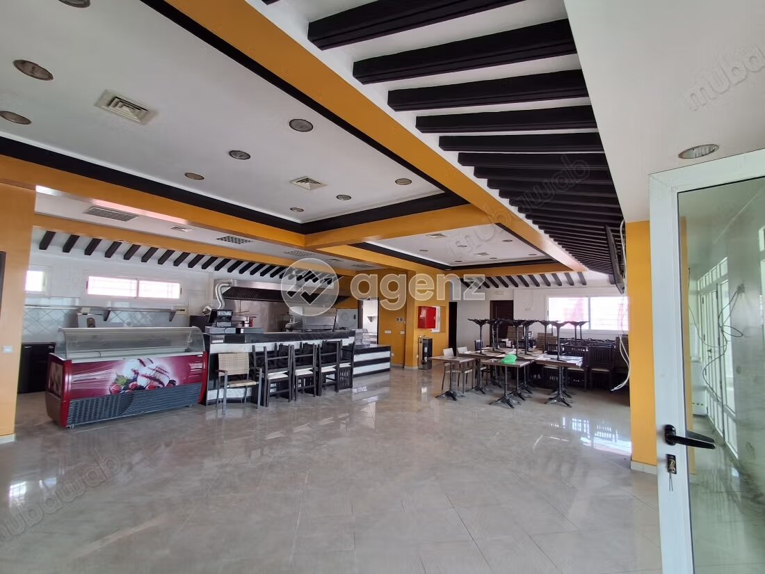 Bureau 231 m² à louer à Rabat — Photo 2