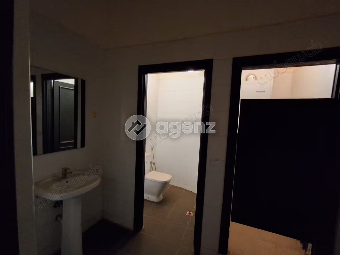مكتب 168 متر مربع للإيجار في الرباط — Photo 12