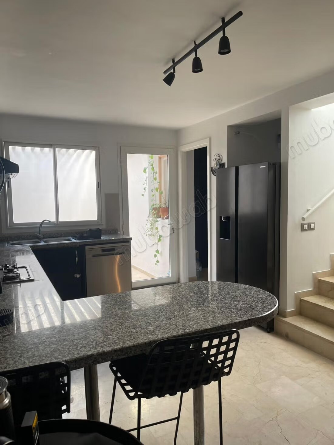 Appartement 200 m² à louer à Rabat – Harhoura — Photo 5