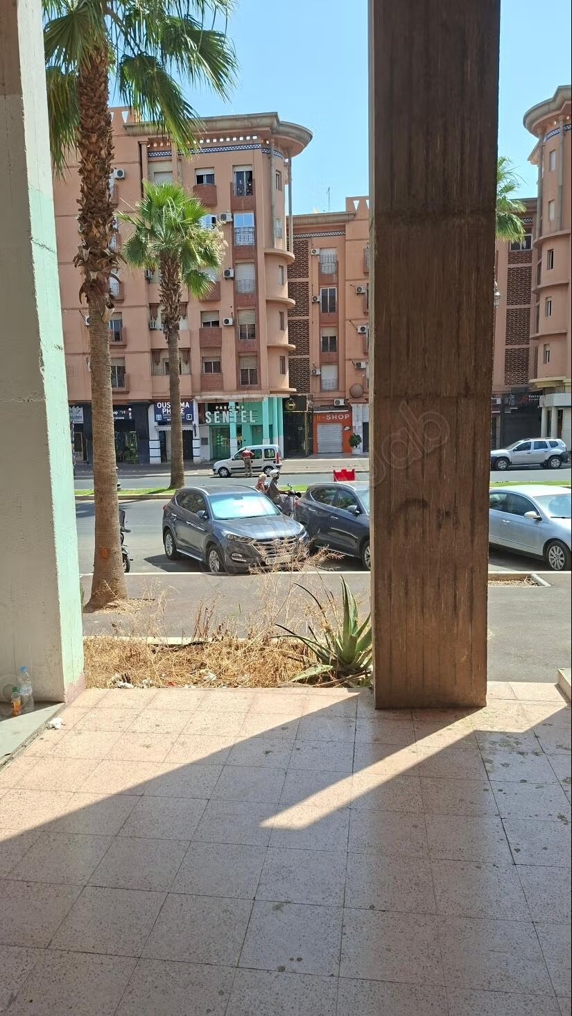 Office 50 m² for rent in Marrakech — Photo 3