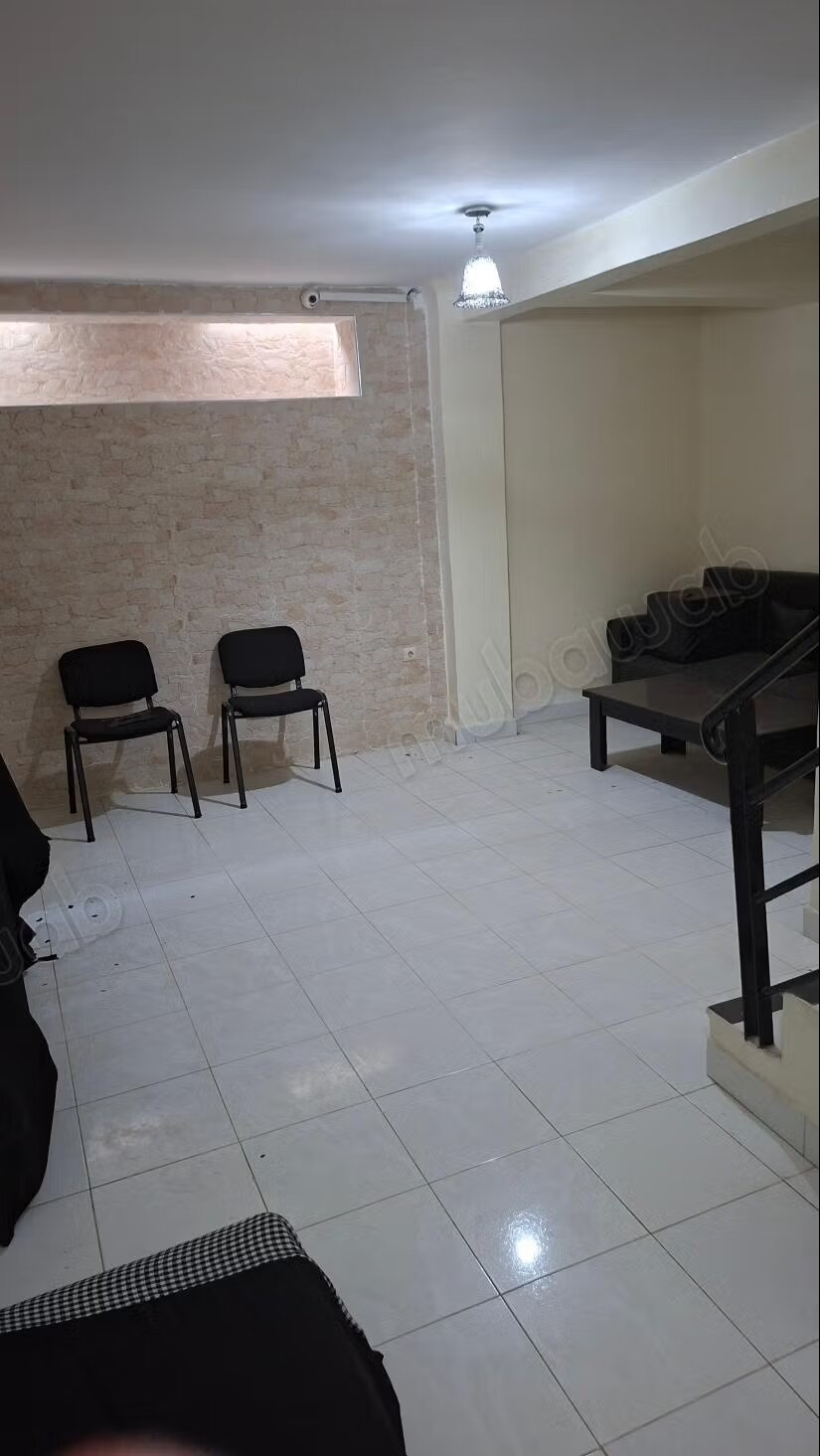 Office 50 m² for rent in Marrakech — Photo 8