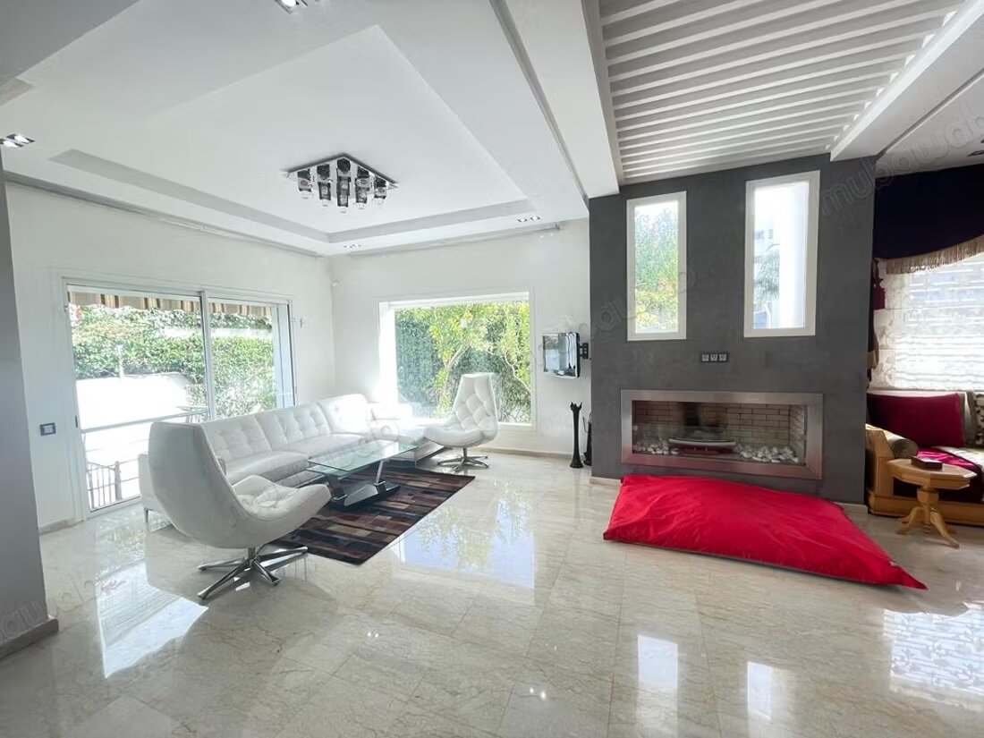 Villa 350 m² à louer à Rabat – quartier Riyad à Rabat