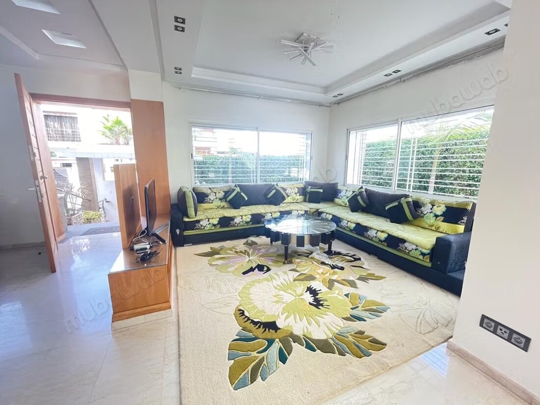Villa 350 m² à louer à Rabat – quartier Riyad — Photo 9