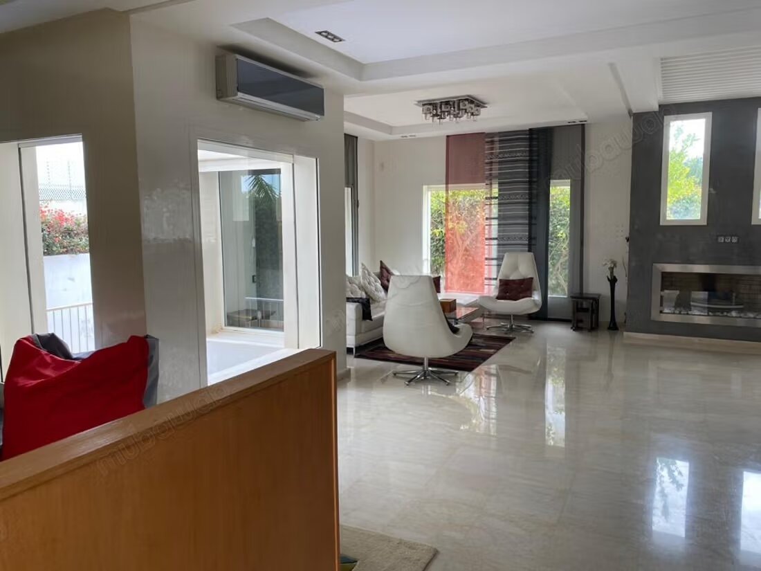 Villa 350 m² à louer à Rabat – quartier Riyad — Photo 15