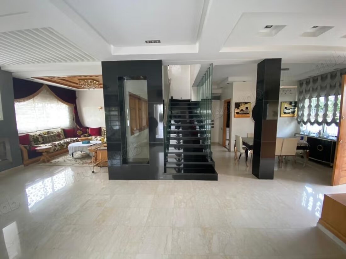 Villa 350 m² à louer à Rabat – quartier Riyad — Photo 18