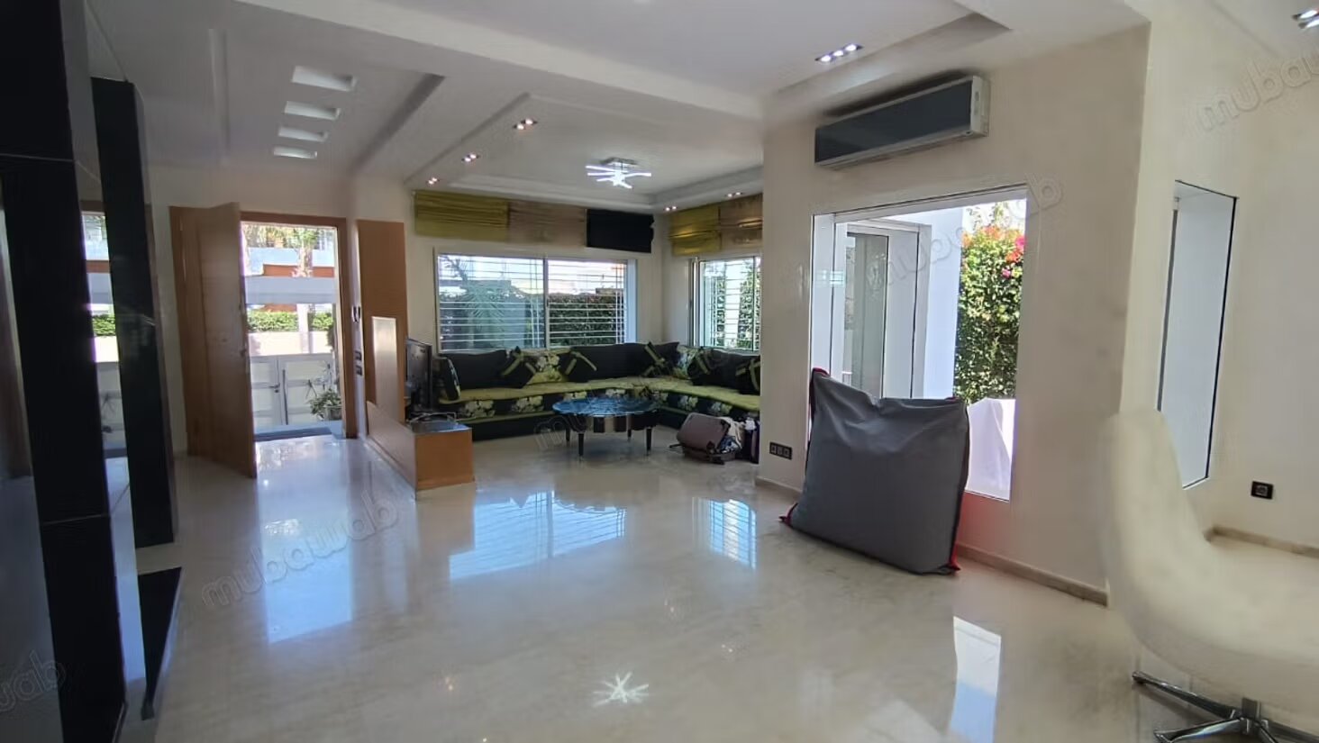 Villa 350 m² à louer à Rabat – quartier Riyad — Photo 21